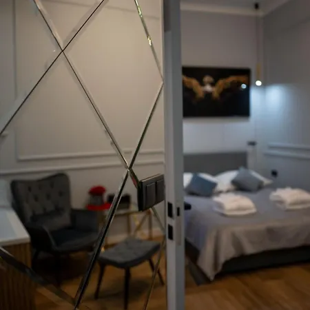 Z Jacuzzi Grey Miodowa Appartement